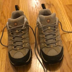 Merrell hiking shoe